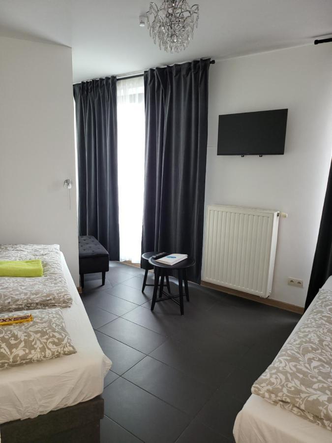 Amber Hostel Szlak Краків Екстер'єр фото