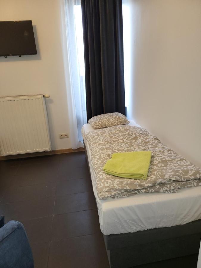 Amber Hostel Szlak Краків Екстер'єр фото
