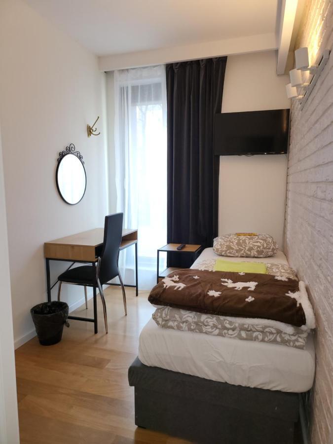 Amber Hostel Szlak Краків Екстер'єр фото