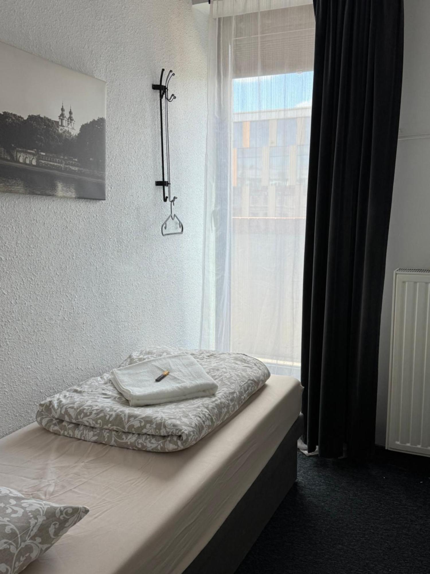Amber Hostel Szlak Краків Екстер'єр фото